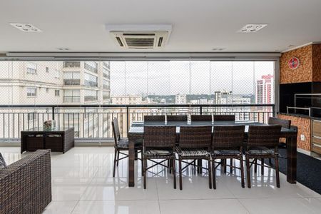 Apartamento à venda com 202m², 3 quartos e 4 vagas
