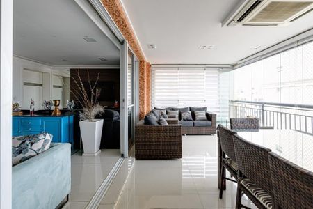 Apartamento à venda com 202m², 3 quartos e 4 vagas