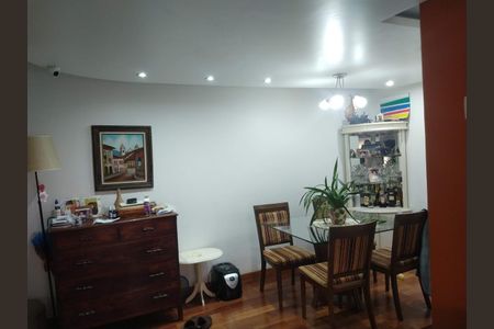 Apartamento à venda com 80m², 2 quartos e 1 vaga