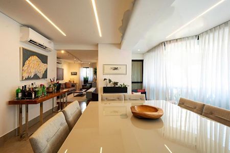 Apartamento à venda com 4 quartos, 192m² em Indianópolis, São Paulo
