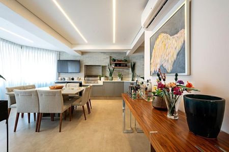 Apartamento à venda com 4 quartos, 192m² em Indianópolis, São Paulo