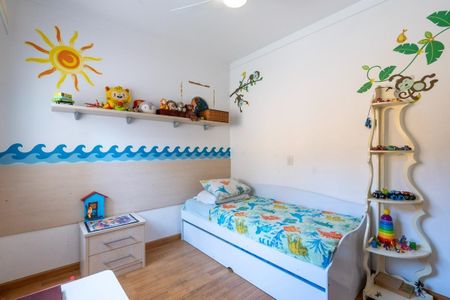 Apartamento à venda com 143m², 3 quartos e 3 vagas