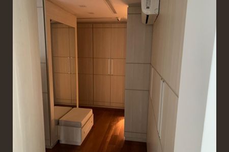 Apartamento à venda com 258m², 3 quartos e 5 vagas