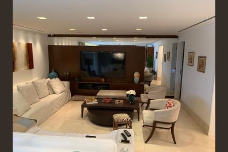 Apartamento à venda com 3 quartos, 258m² em Vila Cordeiro, São Paulo