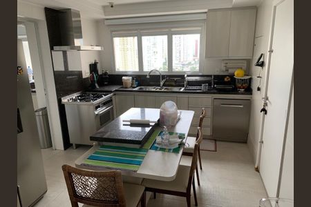 Apartamento à venda com 258m², 3 quartos e 5 vagas