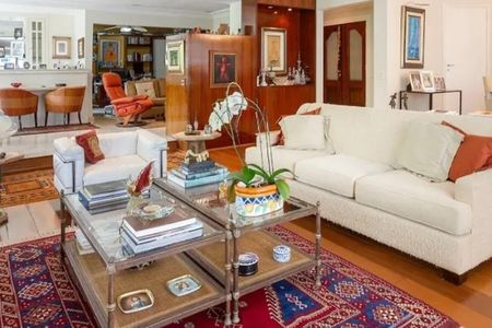 Apartamento à venda com 4 quartos, 369m² em Real Parque, São Paulo