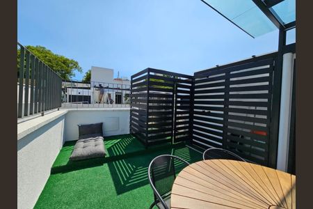 Casa à venda com 103m², 2 quartos e 2 vagas