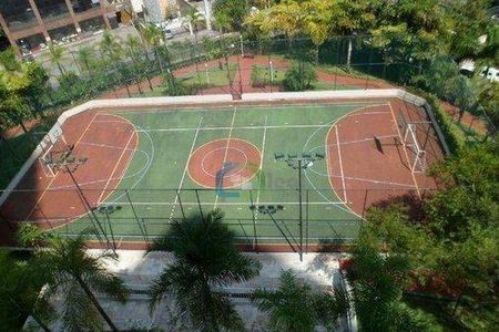Apartamento à venda com 261m², 4 quartos e 4 vagas