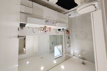 Apartamento à venda com 294m², 4 quartos e 4 vagas