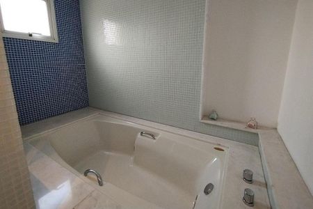Apartamento à venda com 294m², 4 quartos e 4 vagas