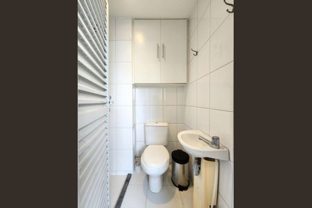 Apartamento à venda com 181m², 3 quartos e 3 vagasBanheiro de serviço