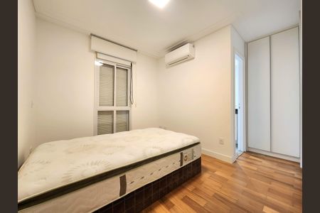 Apartamento à venda com 181m², 3 quartos e 3 vagasSuíte 1