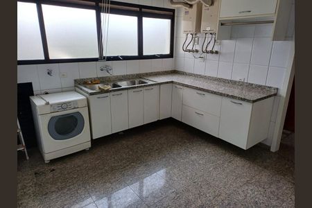 Apartamento à venda com 386m², 4 quartos e 6 vagas