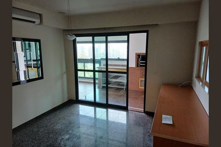 Apartamento à venda com 386m², 4 quartos e 6 vagas