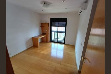 Apartamento à venda com 386m², 4 quartos e 6 vagas
