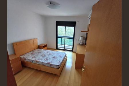 Apartamento à venda com 386m², 4 quartos e 6 vagas