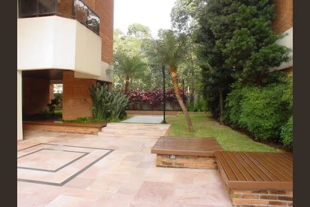 Apartamento à venda com 256m², 4 quartos e 4 vagas