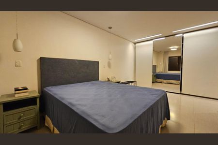 Apartamento à venda com 256m², 4 quartos e 4 vagas