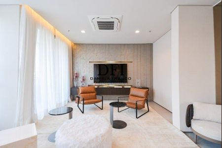 Apartamento à venda com 2 quartos, 44m² em Campo Belo, São Paulo