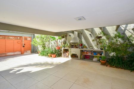 Casa à venda com 367m², 3 quartos e 4 vagas