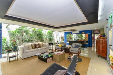 Casa à venda com 3 quartos, 367m² em Brooklin, São Paulo
