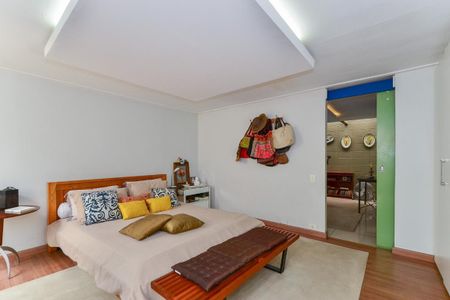 Casa à venda com 367m², 3 quartos e 4 vagas