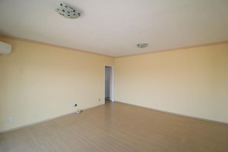 Sala de apartamento para alugar com 3 quartos, 129m² em Vila Ester (zona Norte), São Paulo