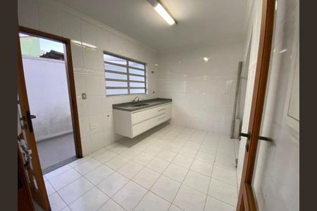 Casa à venda com 127m², 4 quartos e 3 vagas