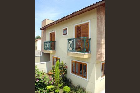 Casa à venda com 127m², 4 quartos e 3 vagas