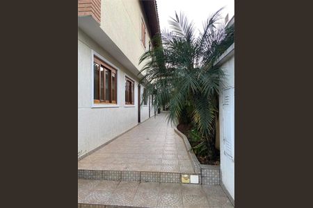 Casa à venda com 127m², 4 quartos e 3 vagas