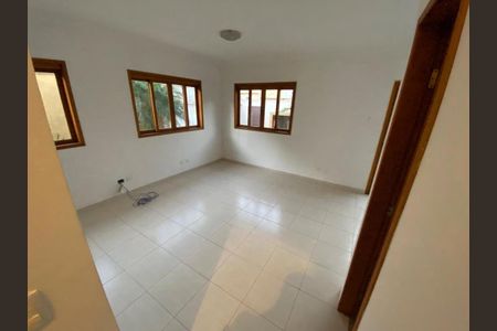 Casa à venda com 4 quartos, 127m² em Vila Brasilio Machado, São Paulo