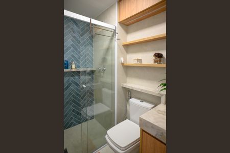 Apartamento à venda com 73m², 3 quartos e 1 vaga Apartamento à venda com 73m², 3 quartos e 1 vagaBanheiro Social