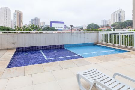 Apartamento à venda com 60m², 2 quartos e 2 vagasÁrea comum - Piscina