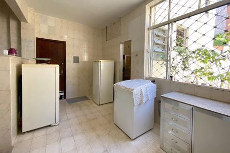 Apartamento à venda com 157m², 4 quartos e sem vaga Apartamento à venda com 157m², 4 quartos e sem vagaÁrea de Serviço