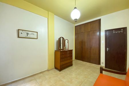 Apartamento à venda com 157m², 4 quartos e sem vaga Apartamento à venda com 157m², 4 quartos e sem vagaQuarto 1