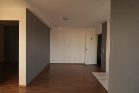 Sala de apartamento à venda com 2 quartos, 50m² em Vila Nambi, Jundiaí