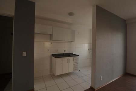 Sala de apartamento à venda com 2 quartos, 50m² em Vila Nambi, Jundiaí