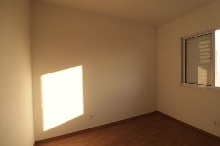Quarto 1 de apartamento à venda com 2 quartos, 50m² em Vila Nambi, Jundiaí