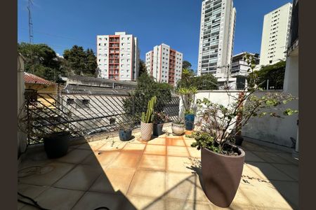 Varanda de casa para alugar com 4 quartos, 210m² em Lapa, São Paulo