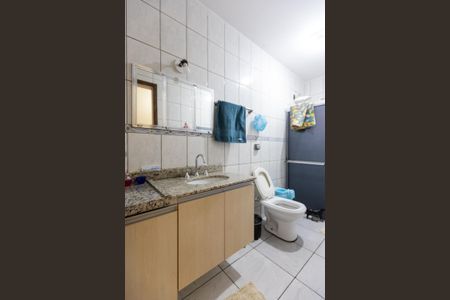 Casa à venda com 261m², 5 quartos e 3 vagasBanheiro