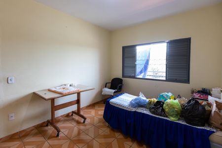 Casa à venda com 261m², 5 quartos e 3 vagasQuarto 1