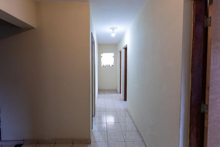Corredor de casa à venda com 5 quartos, 261m² em Parque Jambeiro, Campinas