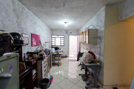 Casa à venda com 261m², 5 quartos e 3 vagasQuarto de Serviço