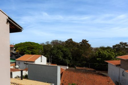 Casa à venda com 261m², 5 quartos e 3 vagasVista da Área de Serviço
