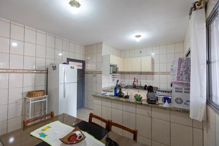 Casa à venda com 261m², 5 quartos e 3 vagasCozinha
