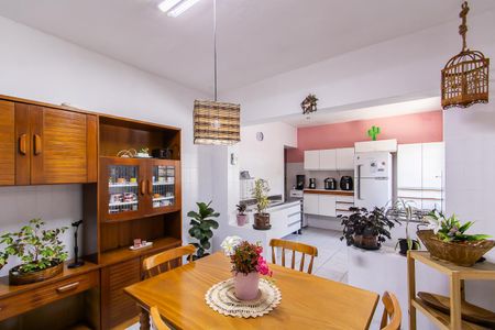 Casa à venda com 151m², 3 quartos e 1 vaga Casa à venda com 151m², 3 quartos e 1 vagaCozinha