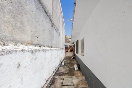 Casa à venda com 151m², 3 quartos e 1 vaga Casa à venda com 151m², 3 quartos e 1 vagaCorredor