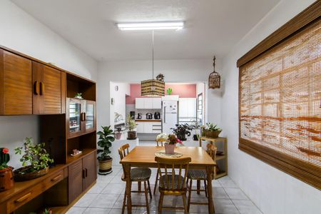Casa à venda com 151m², 3 quartos e 1 vaga Casa à venda com 151m², 3 quartos e 1 vagaSala de Jantar