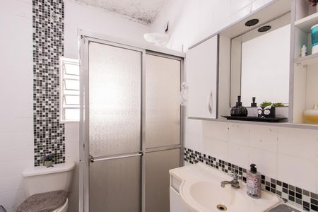 Casa à venda com 151m², 3 quartos e 1 vaga Casa à venda com 151m², 3 quartos e 1 vagaBanheiro da Suíte