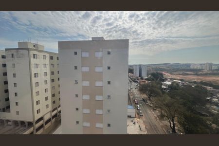 Apartamento à venda com 178m², 3 quartos e 2 vagas Apartamento à venda com 178m², 3 quartos e 2 vagasQuarto 2 vista